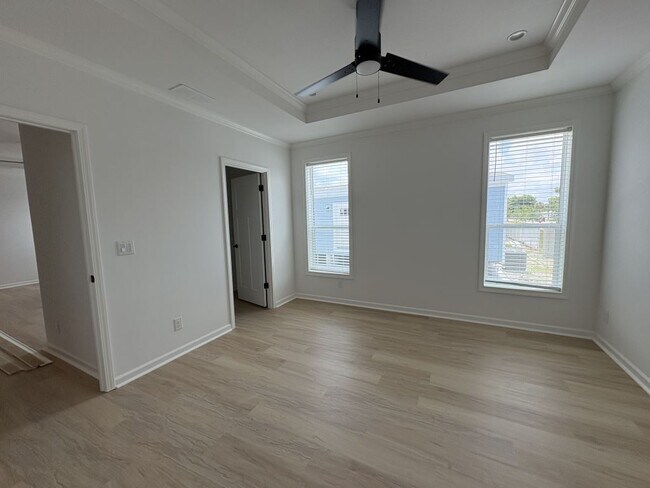 Building Photo - 1643 Voyager Dr