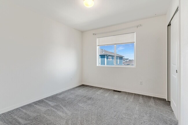 Building Photo - 897 Technology Ct