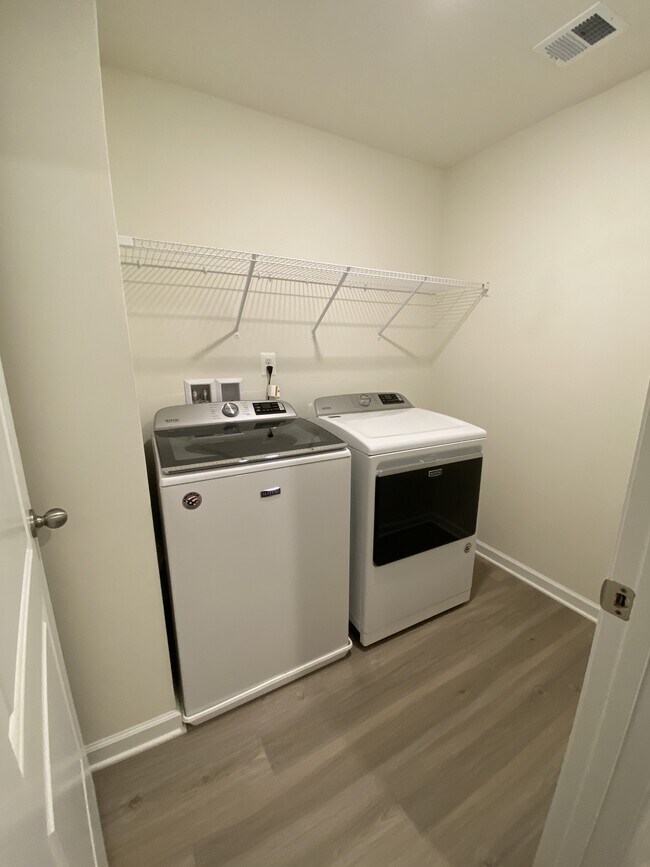 Building Photo - 697 Rivanna Run