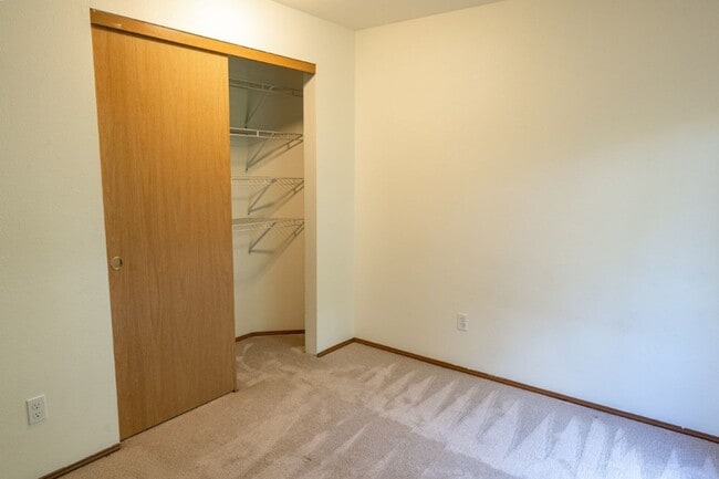 Building Photo - 3bd/2.25ba Sammamish House