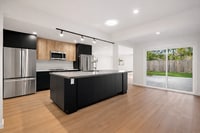 Building Photo - 152 Cuesta Dr