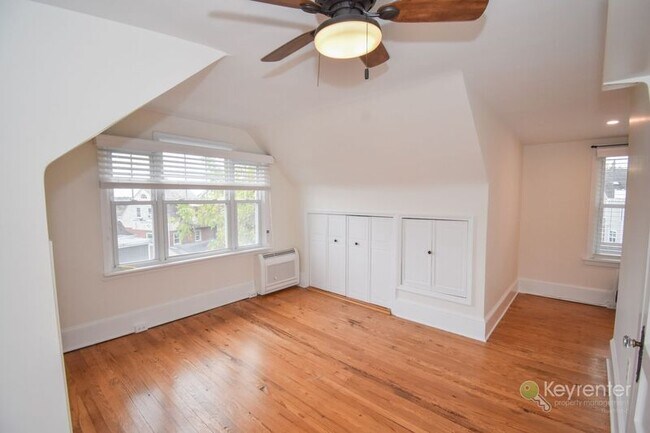 Building Photo - 76 S Hamilton St