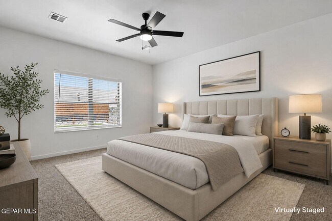 Building Photo - 13909 Paseo Perlas Dr