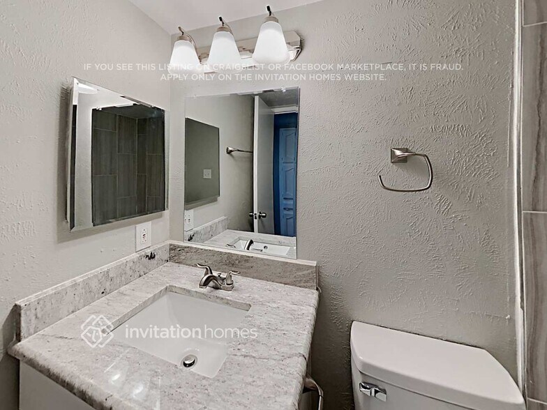 Building Photo - 4112 Silverberry Ave