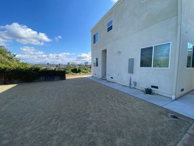 Primary Photo - New Build (2022)!! 4BD/2BA, Great Views!!