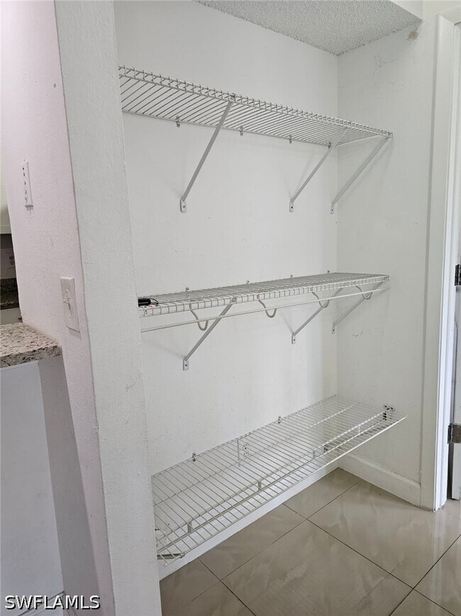 Building Photo - 108 Santa Clara Dr