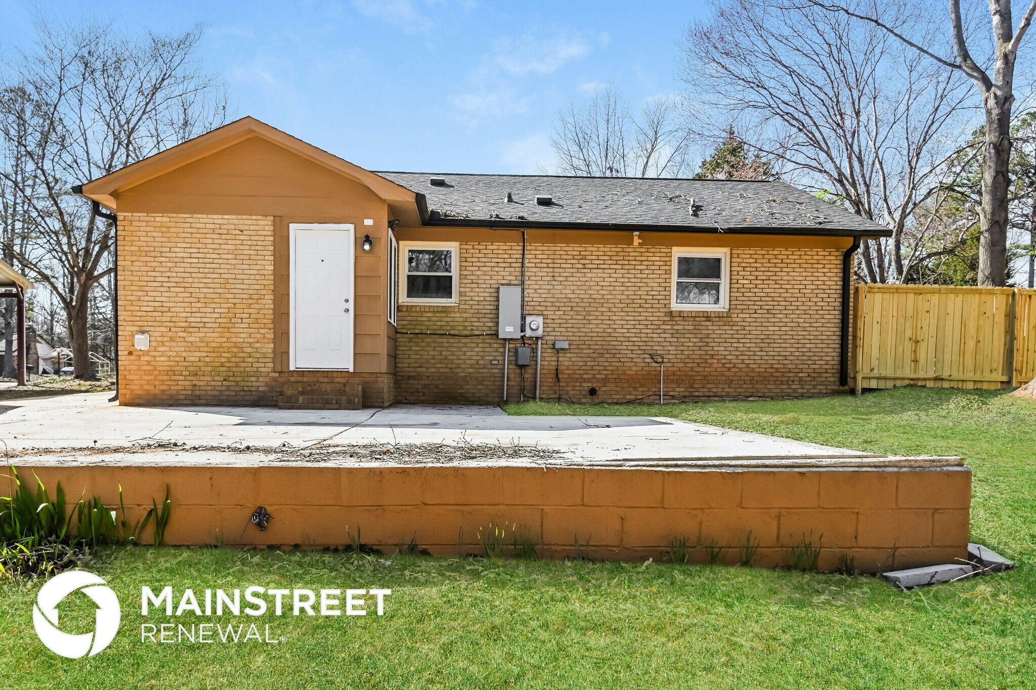Building Photo - 10201 Arbor Dale Ave