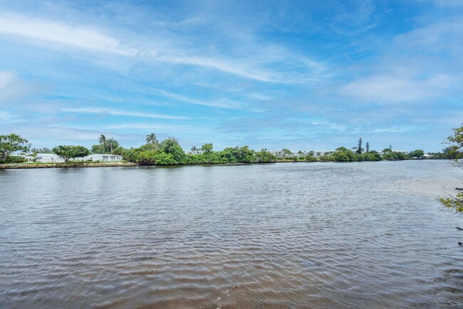 Building Photo - 3421 Tuscany Way