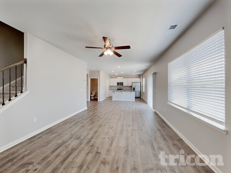 Building Photo - 134 Rivercamp St