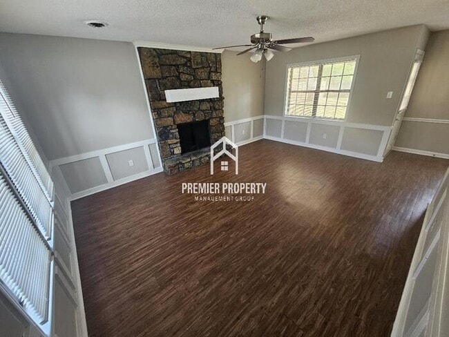 Building Photo - 6814 Greenbark Dr