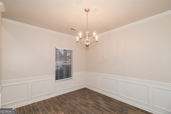 Building Photo - 1281 Heartwood Ave