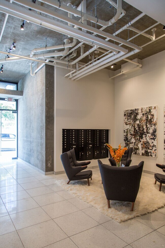 Building Photo - The continental_ Naomi Capital LLC
