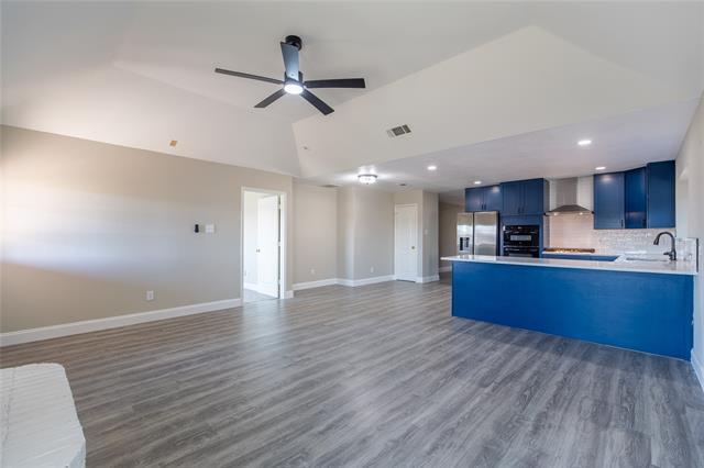 Building Photo - 10909 Promise Land Dr