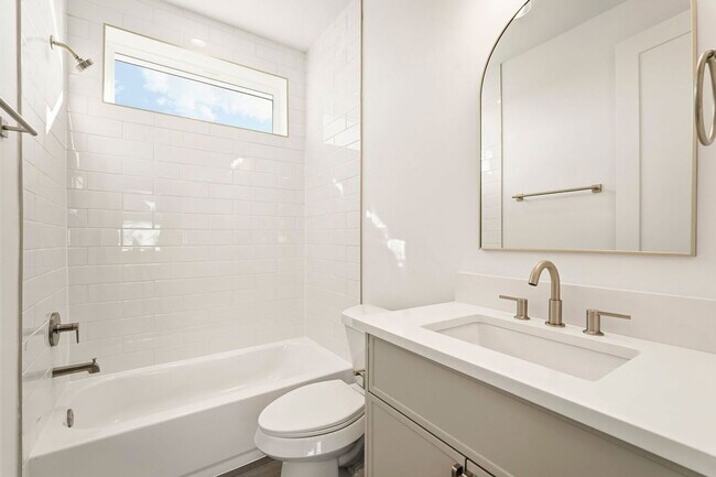 Building Photo - 3830 Wilmer St