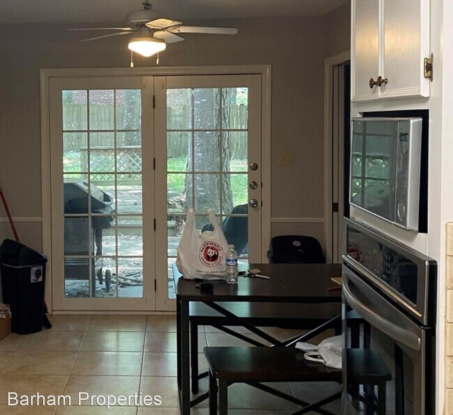 Building Photo - 3 br, 2 bath House - 3930 Timberwood Dr.