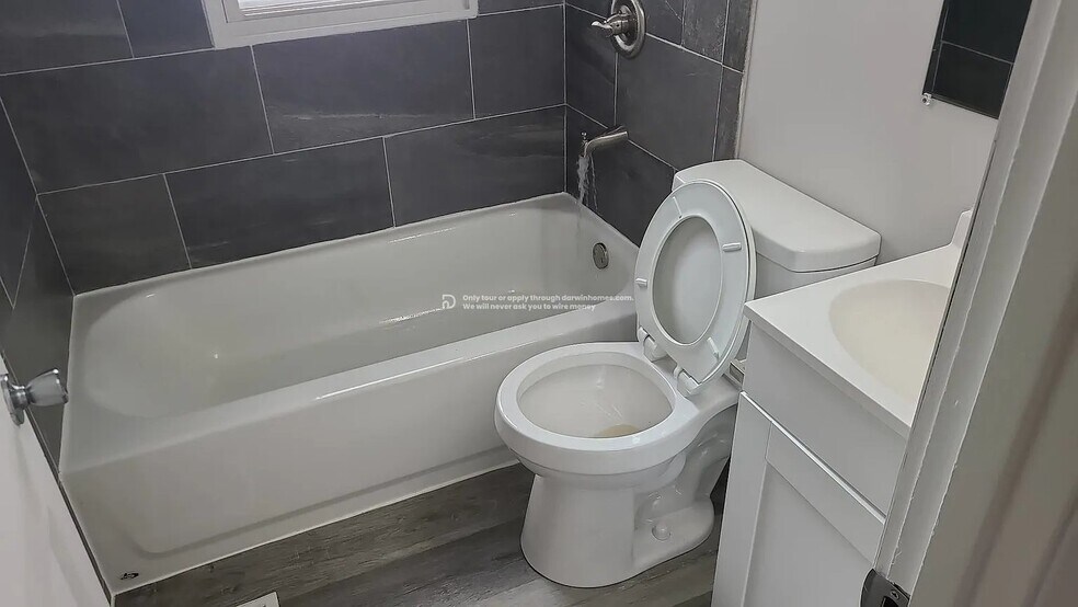 Building Photo - 1802 O Brien St