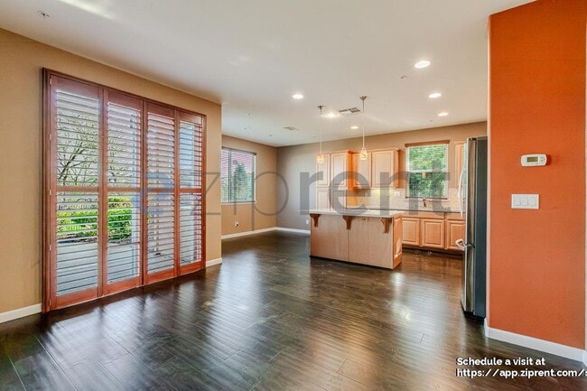 Building Photo - 681 Ringneck Ct