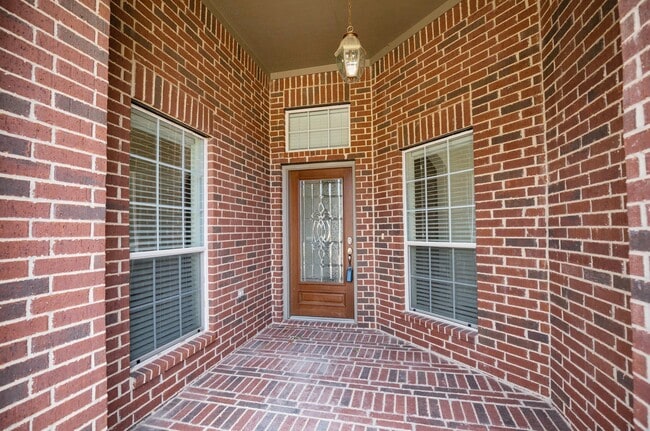 Building Photo - 835 Aqua Vista Ln