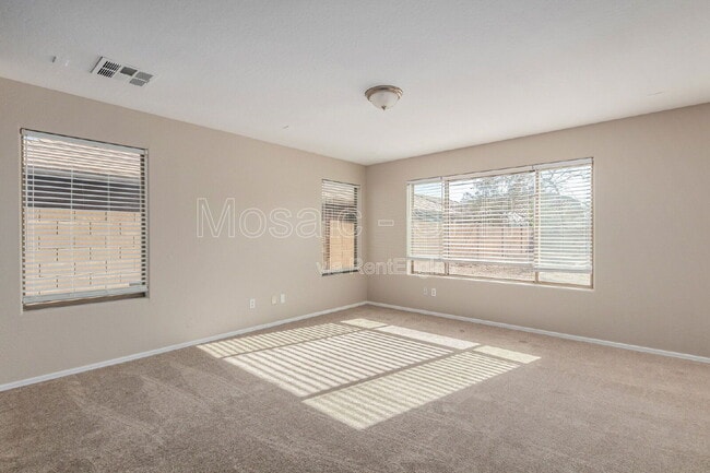 Building Photo - 5215 W Hasan Dr