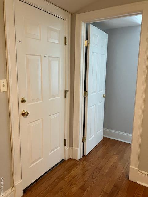 Building Photo - 101 Maple Ave