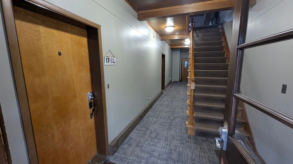 Building Photo - 17 McFarland St