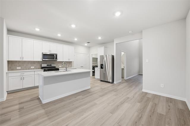 Building Photo - 1720 Arches Rd