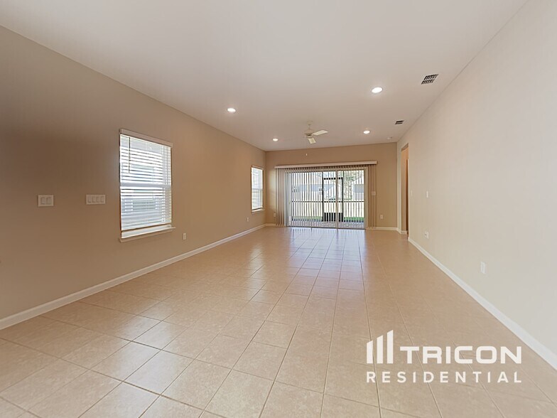 Building Photo - 6498 Longleaf Branch Dr