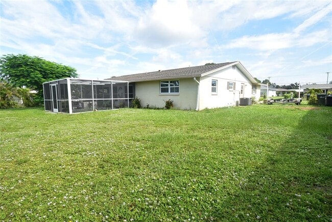 Building Photo - 1365 De Prie Rd