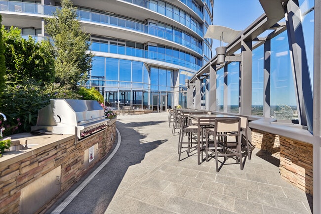 Building Photo - 3344 Peachtree Rd