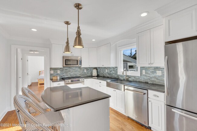 Building Photo - 408 Trenton Blvd
