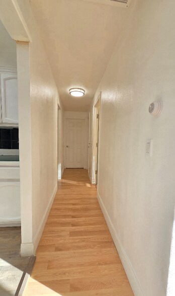 Building Photo - 2307 Tulane St