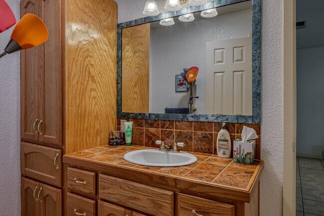 Building Photo - 227 Foster Cir