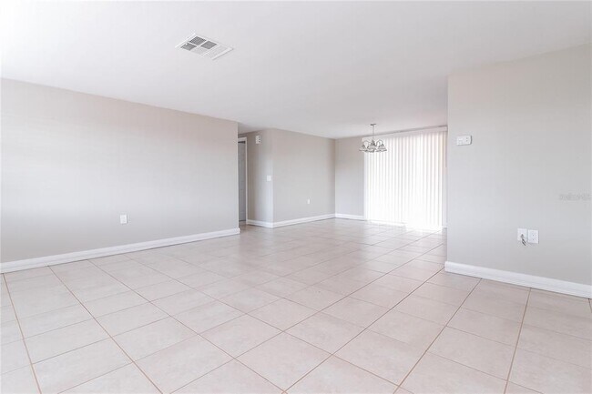 Building Photo - 4740 Durney St