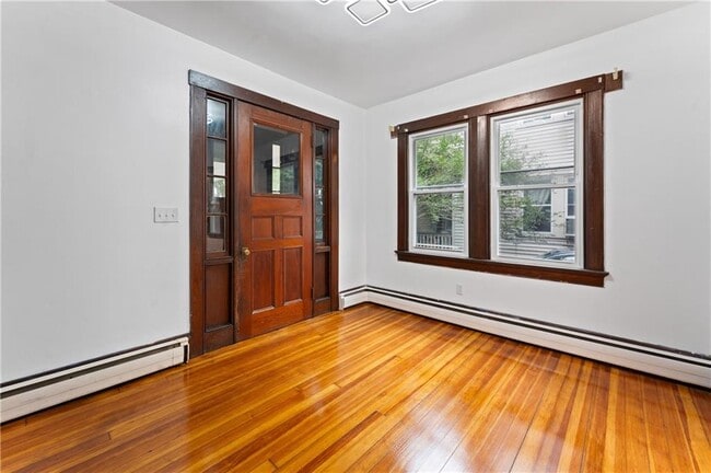 Building Photo - 335 Blackstone St