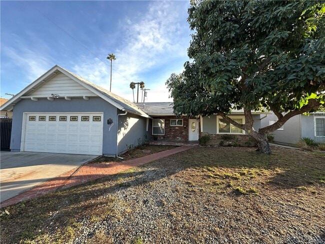 Building Photo - 23018 Hartland St