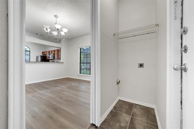 Building Photo - 5102 Wood Creek Ln
