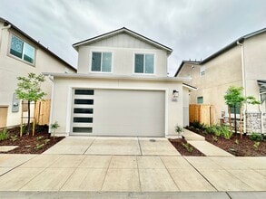 Building Photo - BRAND NEW 3/2.5 WIlson Home near Clovis South