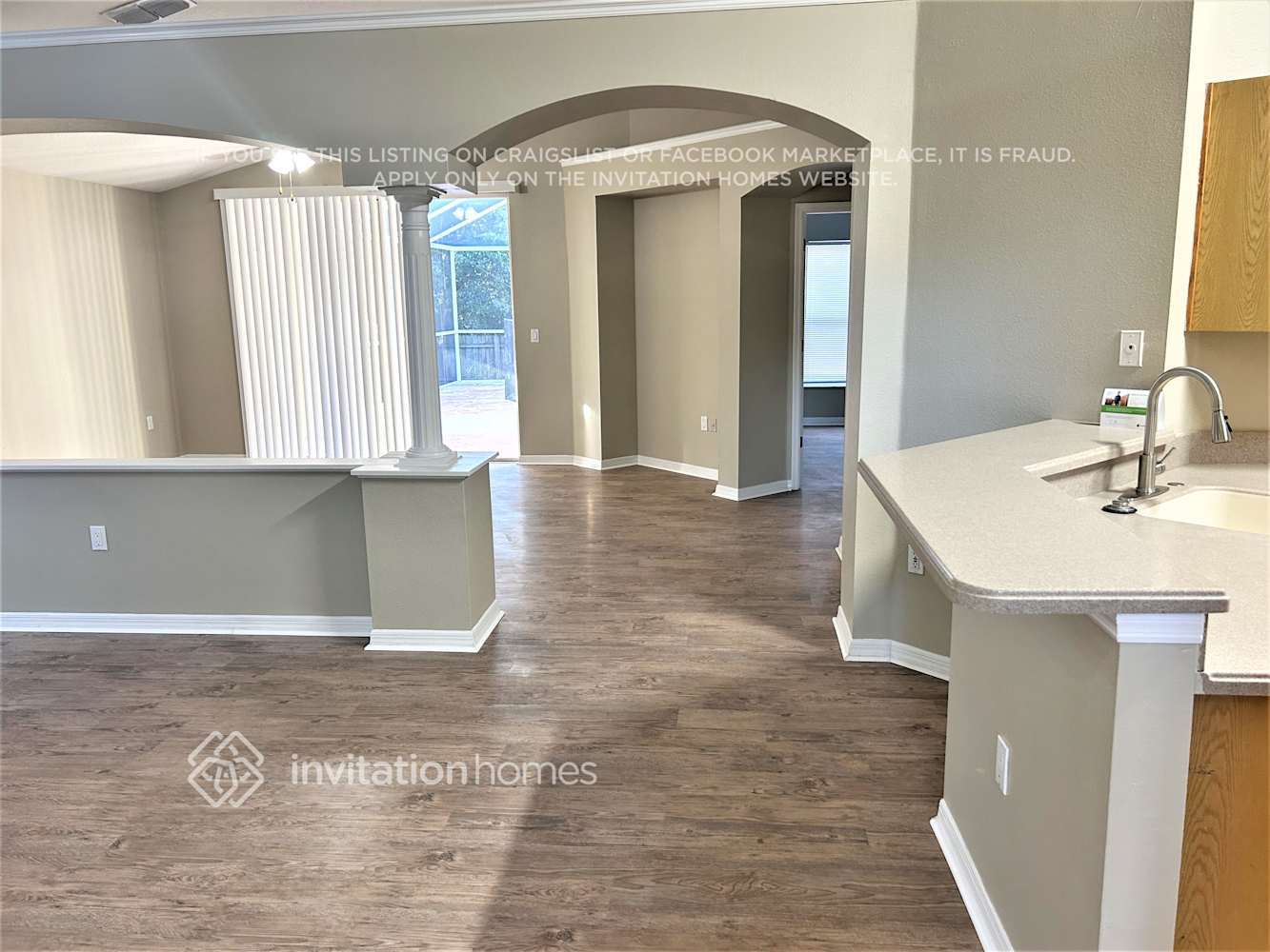 Building Photo - 2502 Clareside Dr