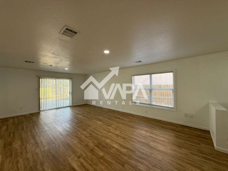 Building Photo - 10147 Sundrop Pass