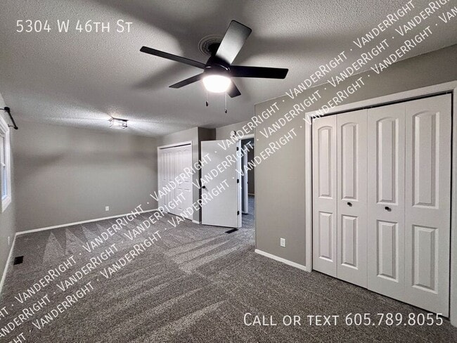 Building Photo - 5304 W 46th St