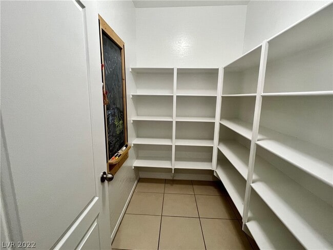 Building Photo - 10159 Meriweather Grove Ave