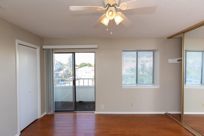 Building Photo - 3115 Helms St