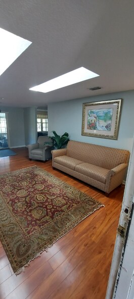 Building Photo - 2755 Colonies Dr