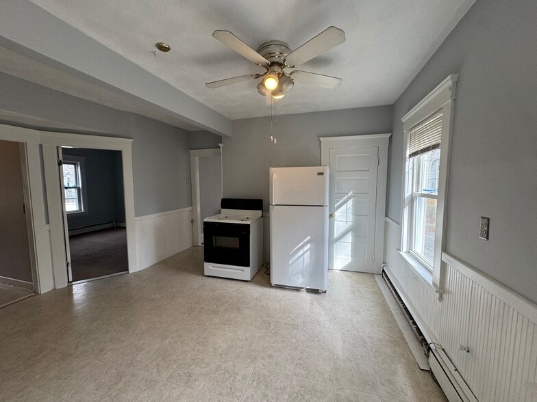 Building Photo - 41 Thorndike Rd