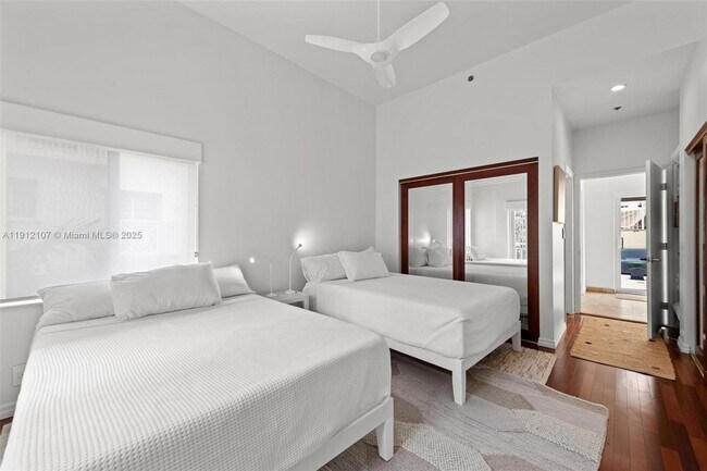 Building Photo - 100 Jefferson Ave