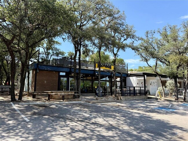 Building Photo - 2506 Dana Cove