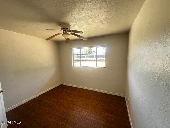 Building Photo - 5116 Marie Tobin Dr
