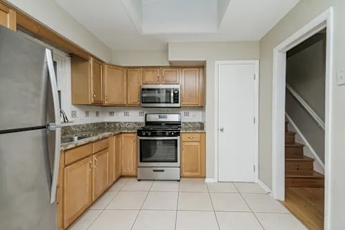 Building Photo - 3643 Greenwood St