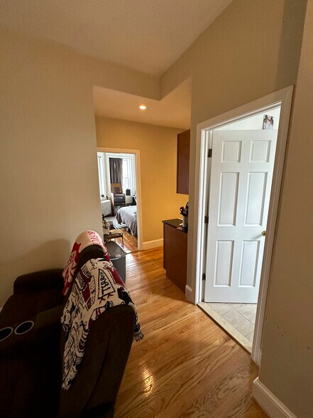 Building Photo - 1198 Commonwealth Ave