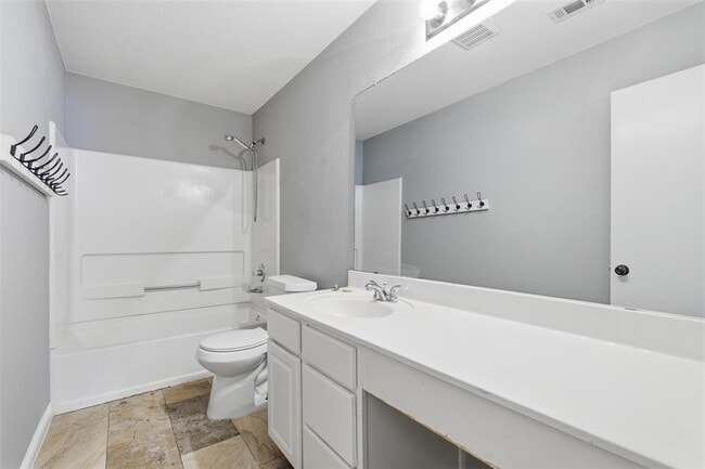 Building Photo - 1715 Ruthie Run